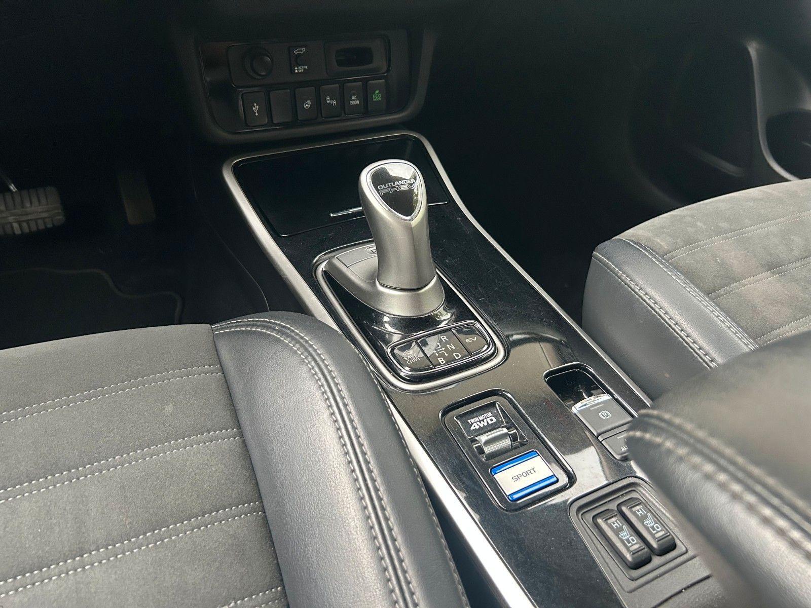 Mitsubishi Plug-in Hybrid Outlander Outlander PHEV , Voll-LED, Allrad, Leder, AHK