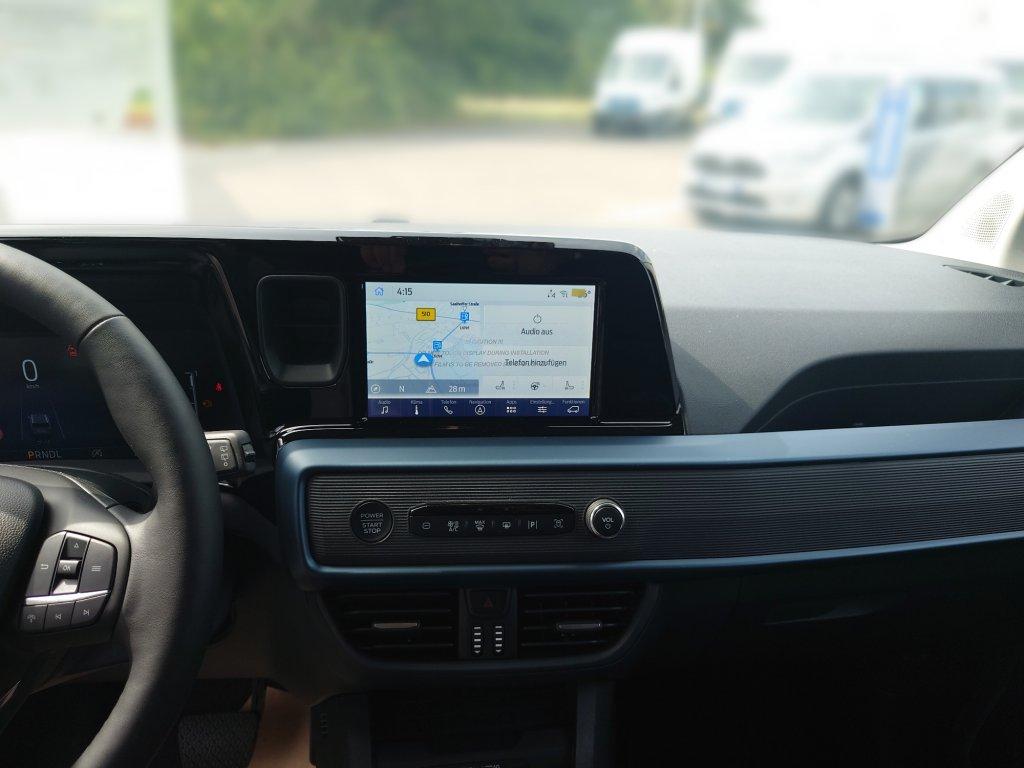 Ford Tourneo Courier 1.0 EcoBoost Active Automatik + Winterpaket