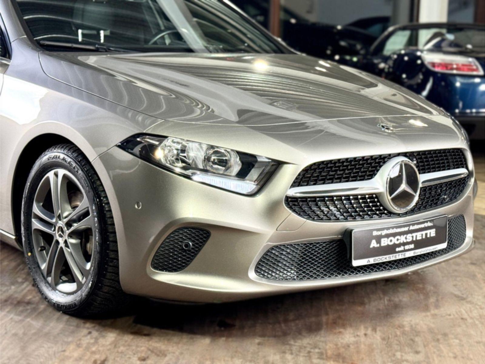 Mercedes-Benz A 200 d *PANO*LEDER *LED *SPORTLENKRAD *GARANTIE
