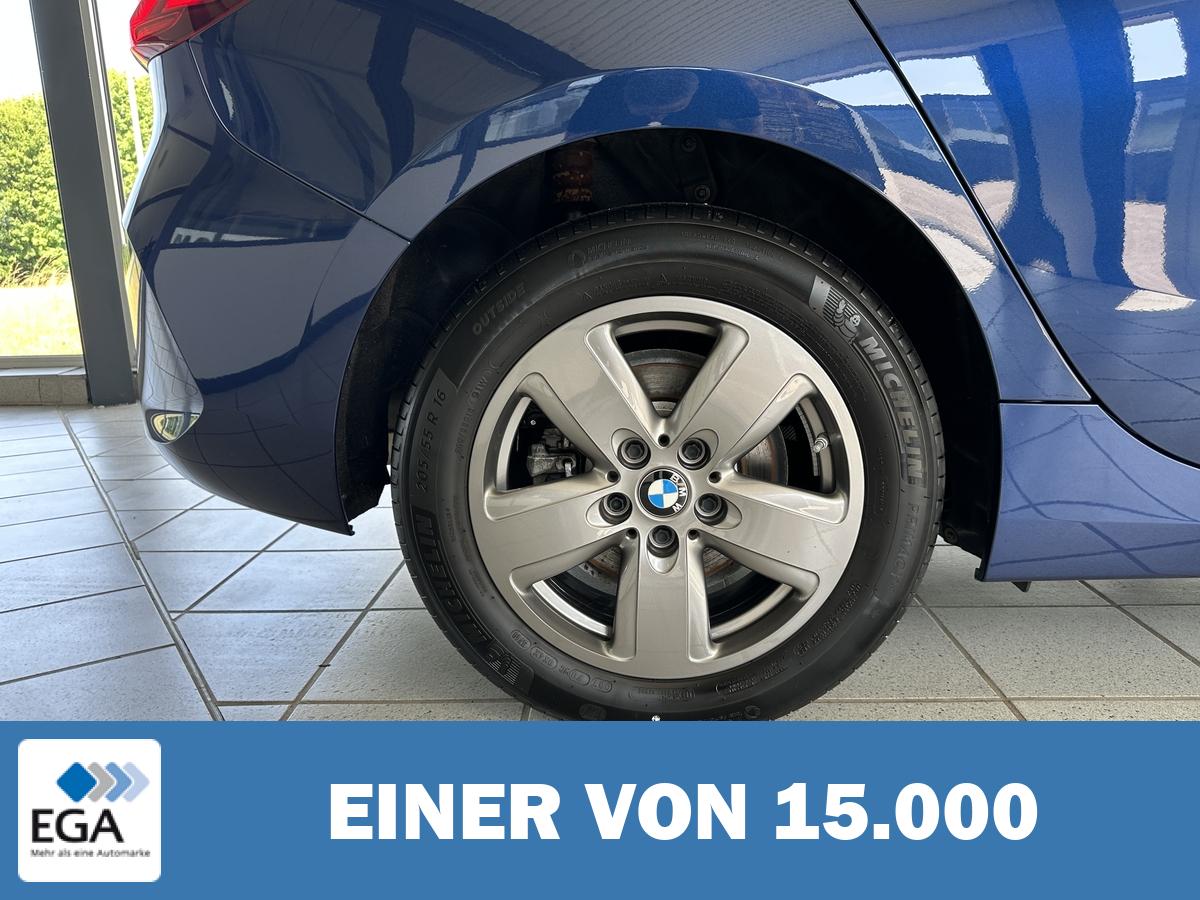 BMW 118 i Advantage Head Up Navi PDC LED Sitzhz