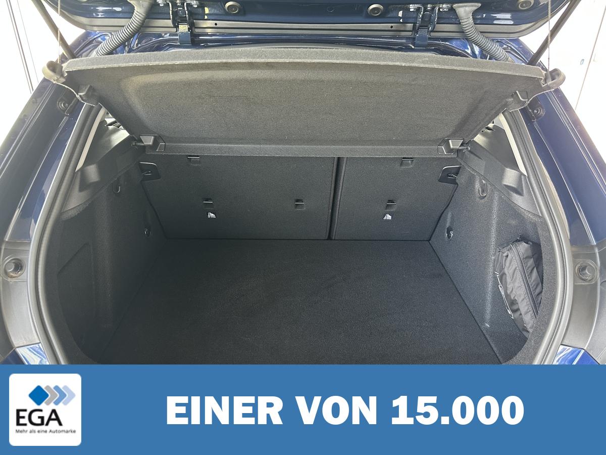 BMW 118 i Advantage Head Up Navi PDC LED Sitzhz