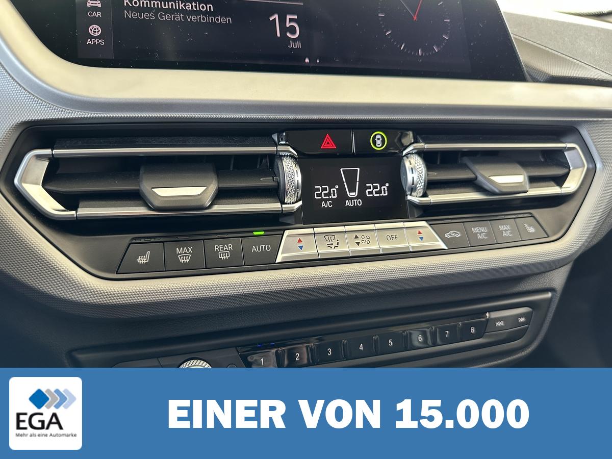 BMW 118 i Advantage Head Up Navi PDC LED Sitzhz