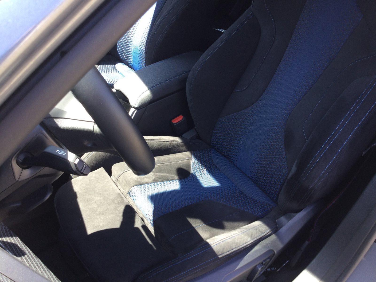 BMW 118 M SPORT LC PROF HUD M SPORTBREMSE GRA PDC KOMFORTZG DAB WLAN