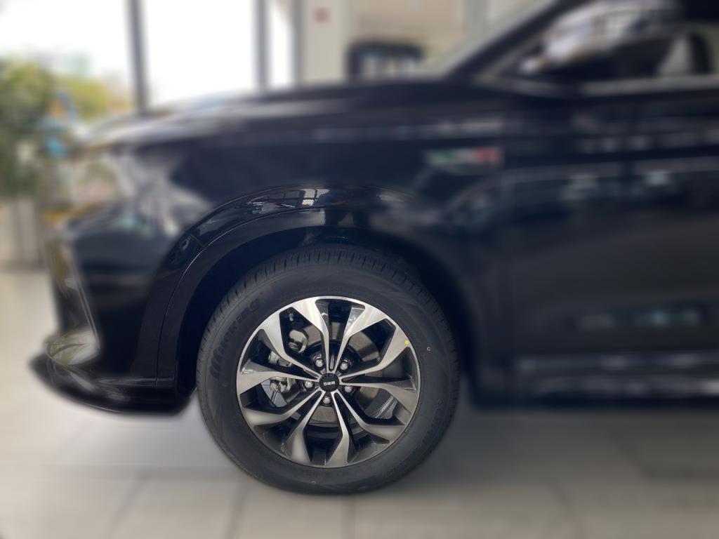 SWM G01 *1,5T*AT*PANO*KLIMA*360° CAM*NAVI*