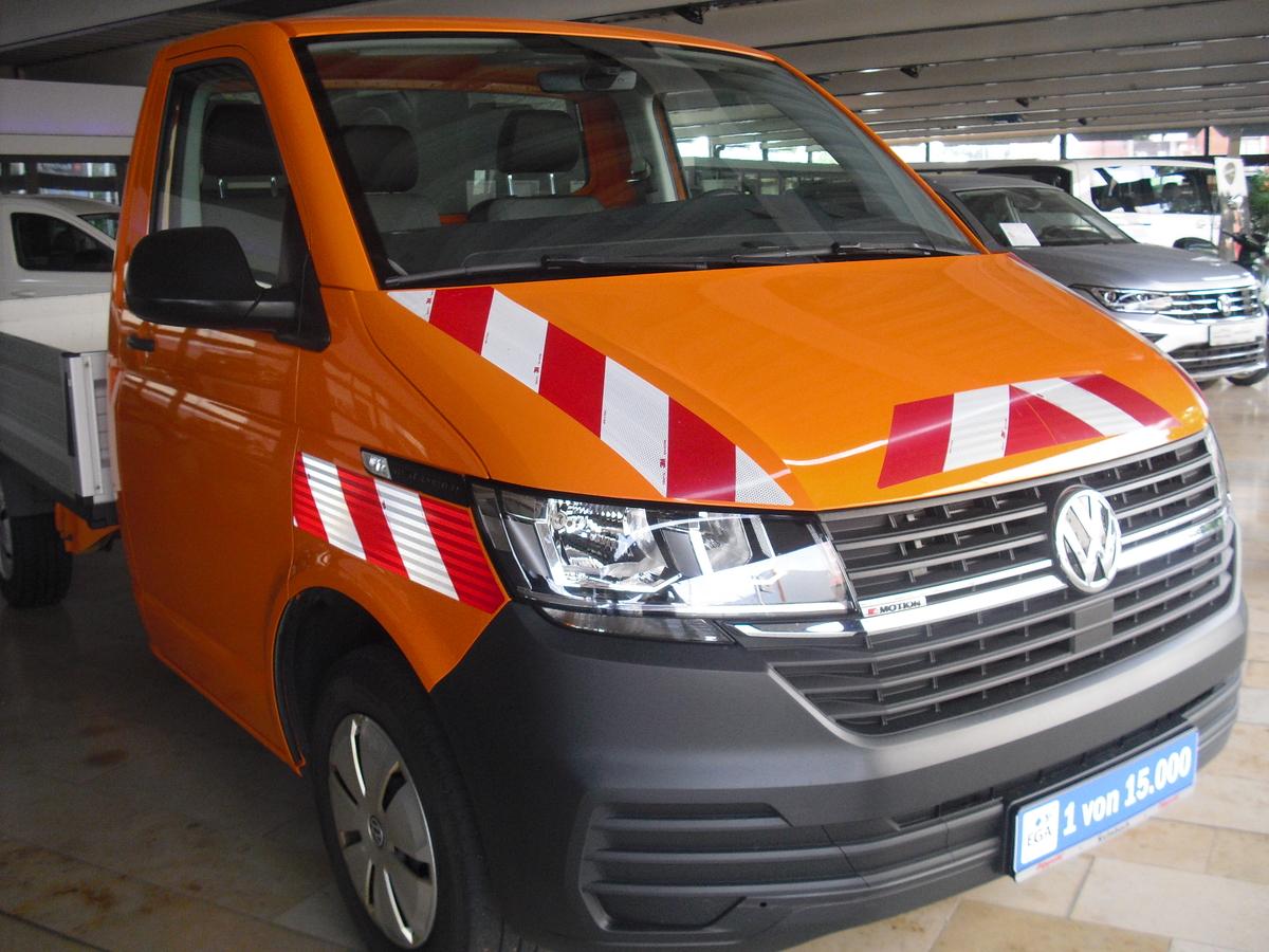 Volkswagen T6.1 Transporter Pritsche Tieflader 2,0 l TDI 4-Motion AHK 