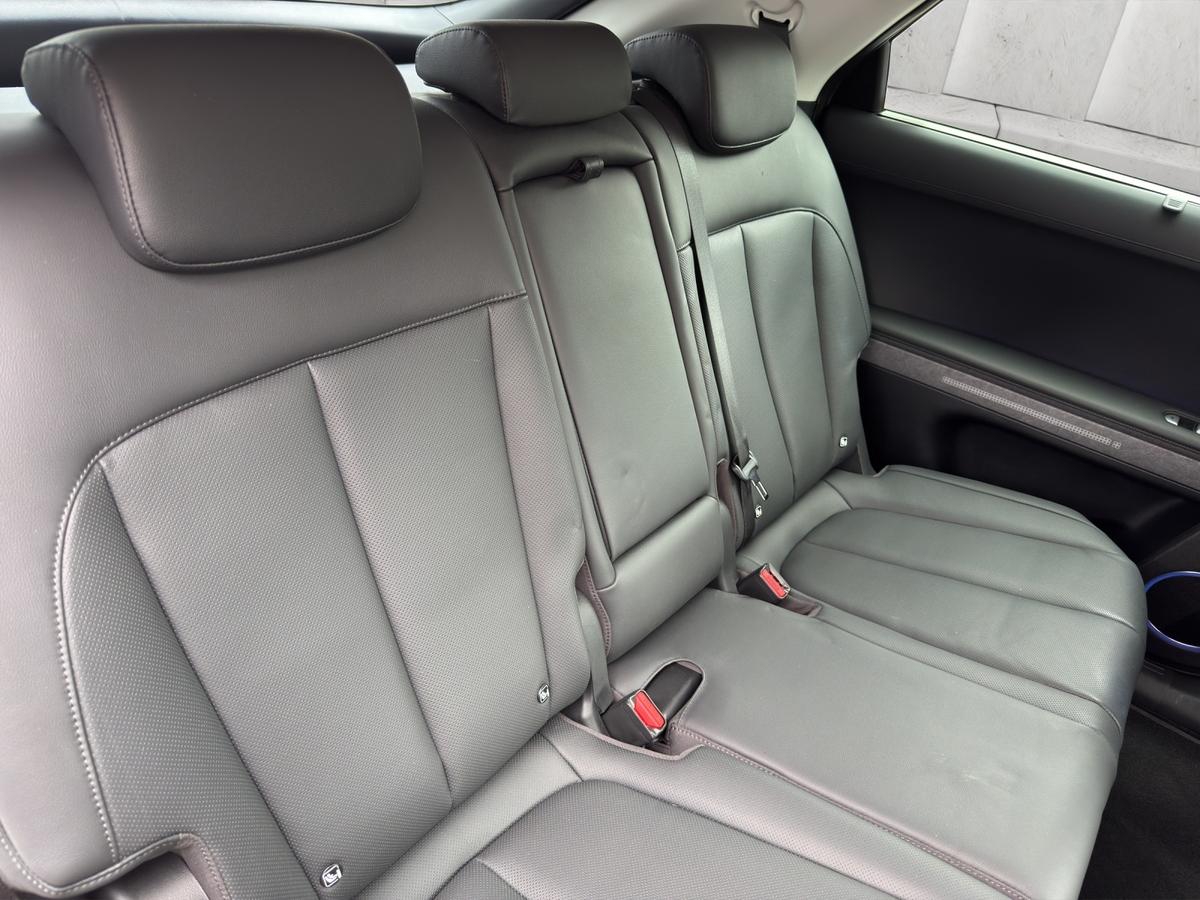Hyundai IONIQ 5 UNIQ 77,4 kWh Leder*Navi*AHK