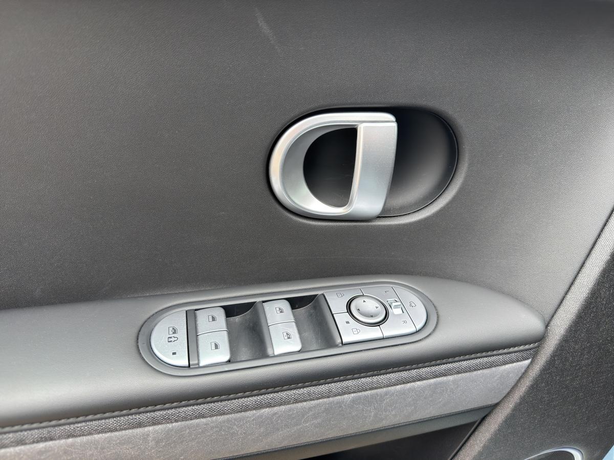Hyundai IONIQ 5 UNIQ 77,4 kWh Leder*Navi*AHK