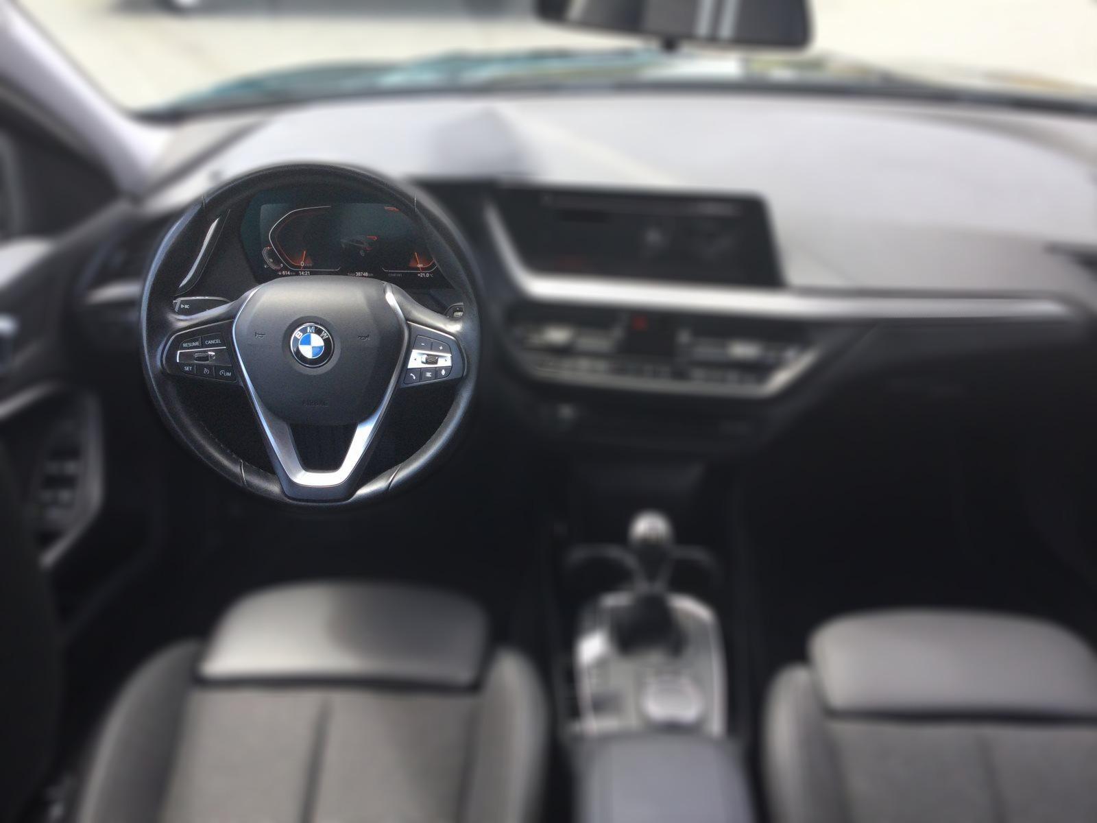 BMW 118 SPORT LINE LC PROF LED GRA PDC DAB WLAN