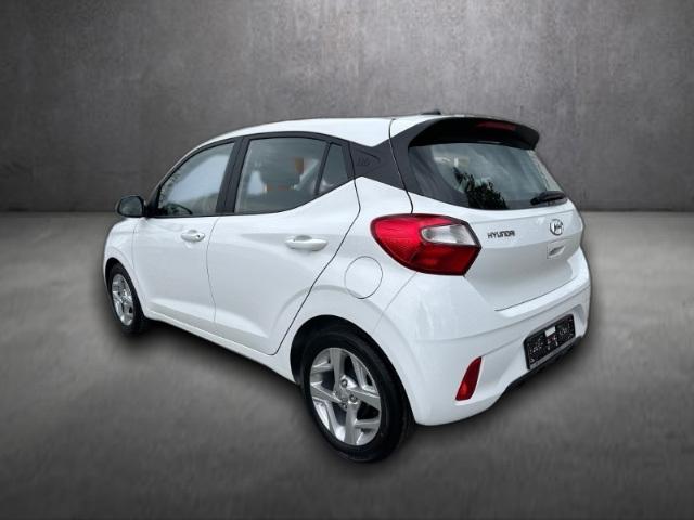 Hyundai i10 Apple CarPlay Android Auto DAB Spurhalteass. Fernlichtass. Alarm R?ckfahrkam
