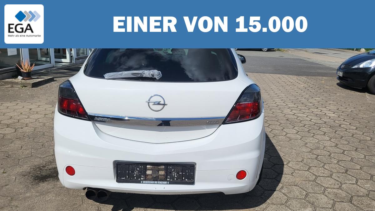 Opel Astra GTC 1.6