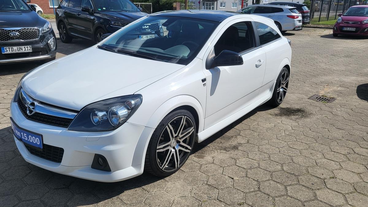 Opel Astra GTC 1.6