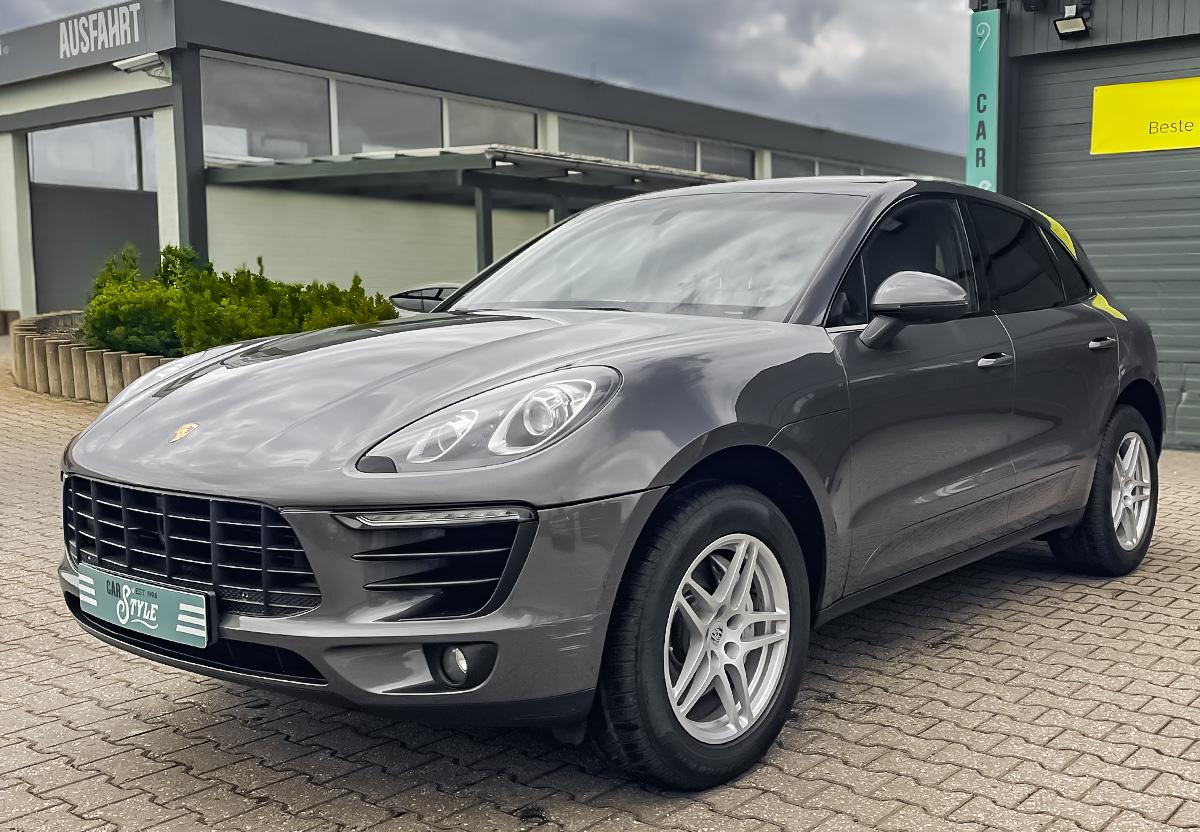 Porsche Macan S NAVI AHK RFK SITZBEL. SHZ 