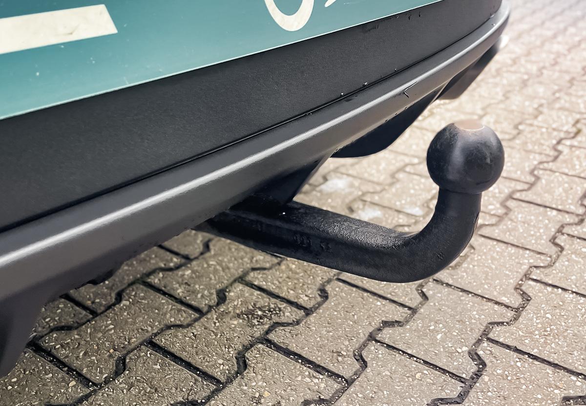 Porsche Macan S NAVI AHK RFK SITZBEL. SHZ 