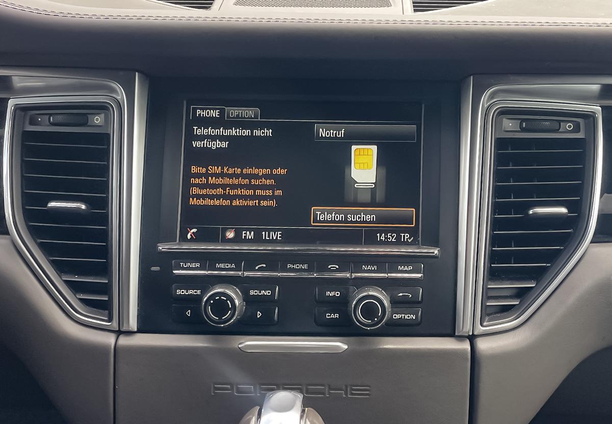 Porsche Macan S NAVI AHK RFK SITZBEL. SHZ 