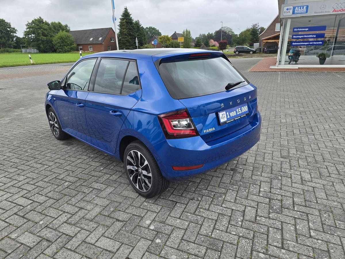 Skoda Fabia 1.0 Drive 125 TSI BMT Navi PANORAMADACH LED DAB