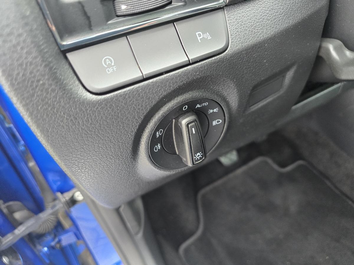 Skoda Fabia 1.0 Drive 125 TSI BMT Navi PANORAMADACH LED DAB