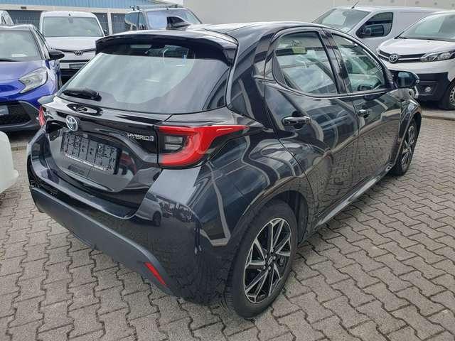 Toyota Yaris Hybrid 1.5 VVT-i Team Deutschland