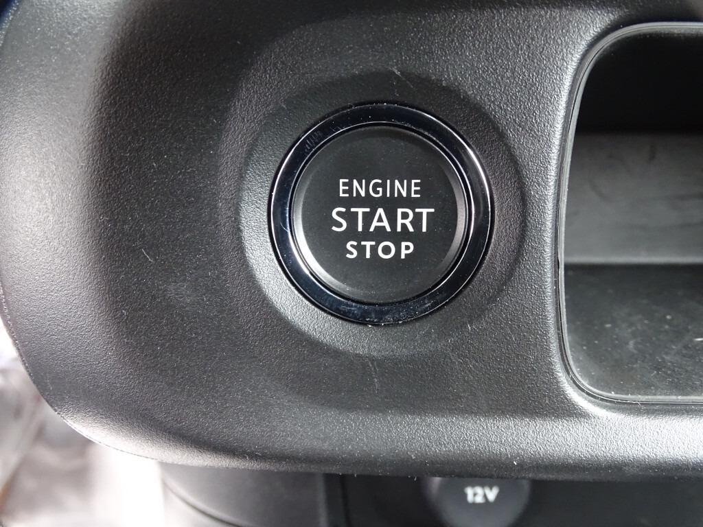 Citroën C3 1.2 MAX*LED*NAVI*DAB*RFK*CONNECT APPS*TEMPO*