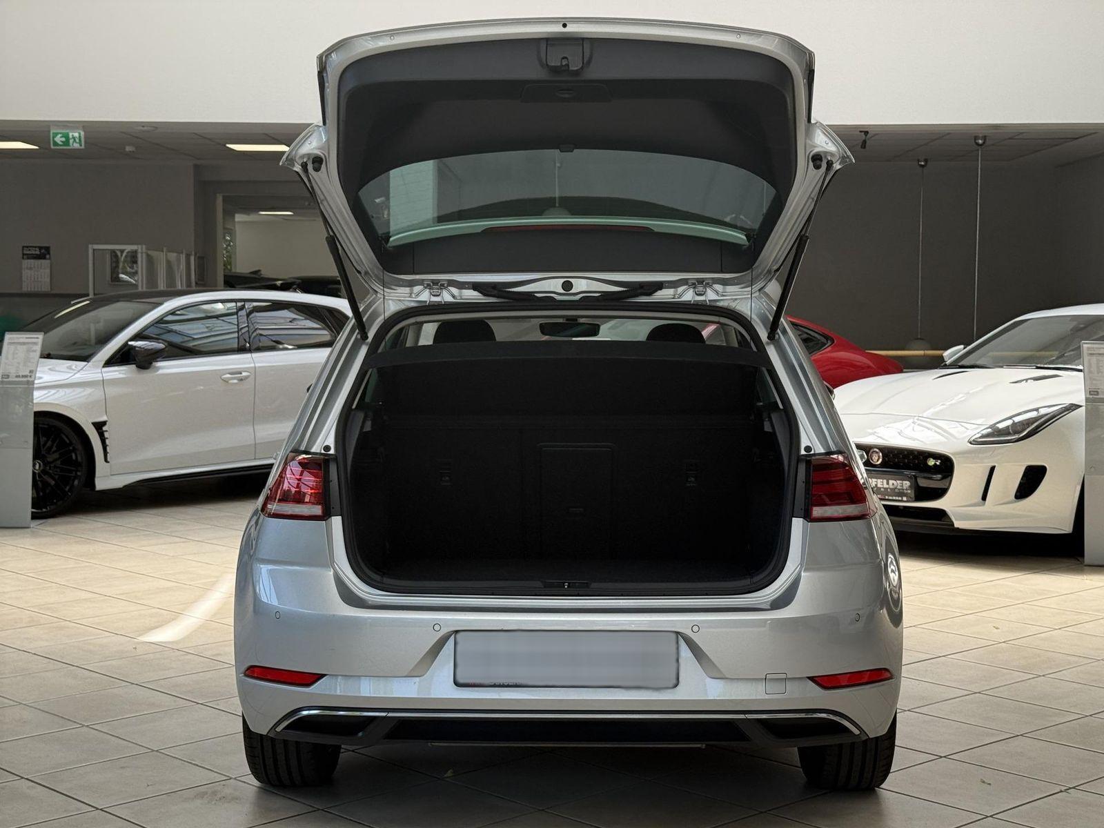 Volkswagen Golf VII 1.5TSI ACT BM Join  ACC S+LHZG NAVI PDC