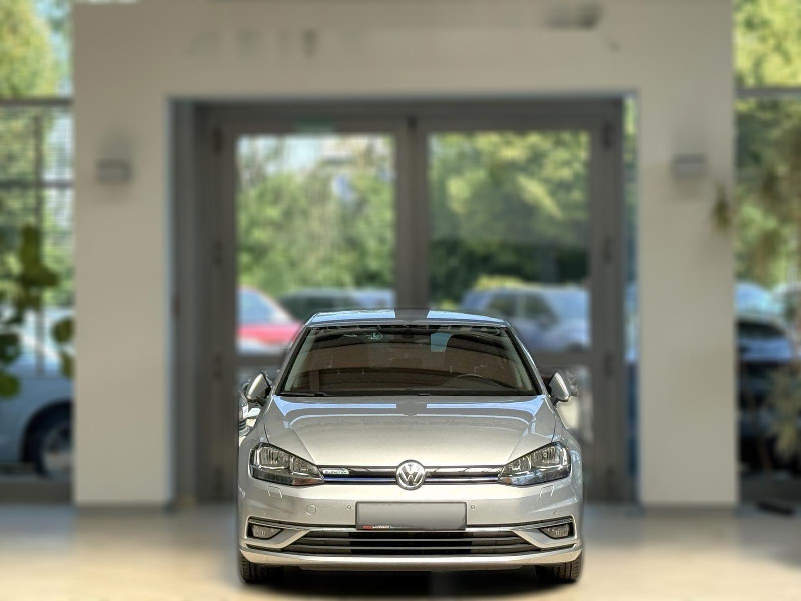 Volkswagen Golf VII 1.5TSI ACT BM Join  ACC S+LHZG NAVI PDC