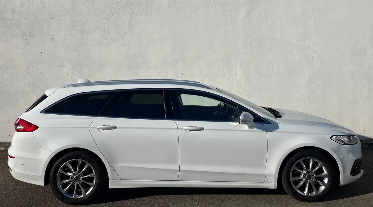 Ford Mondeo 2.0 EcoBlue Titanium Facelift  NAVI LED R-CAM