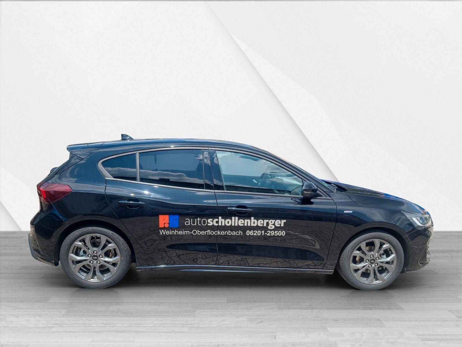 Ford Focus 1.0  ST-Line Fahreras-Easy-Park-Winterpake