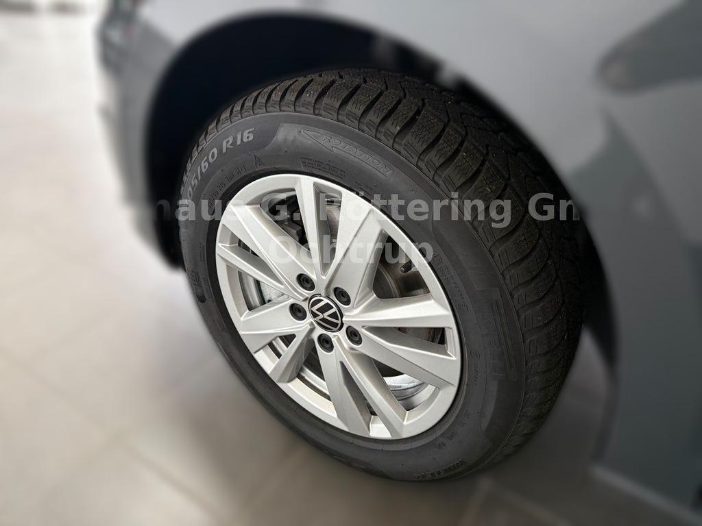 Volkswagen Touran Highline 1.5l TSI DSG+7-Sitzer+Pano+AHK