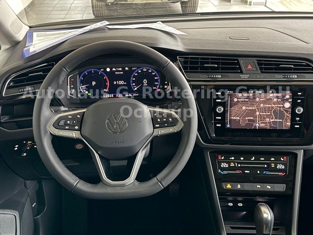 Volkswagen Touran Highline 1.5l TSI DSG+7-Sitzer+Pano+AHK