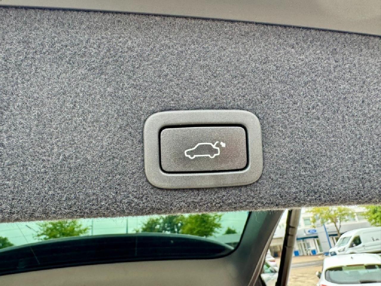 Volvo XC60 XC60 Summum 2WD *Leder-SHZ-eHeck-GJR-Navi*