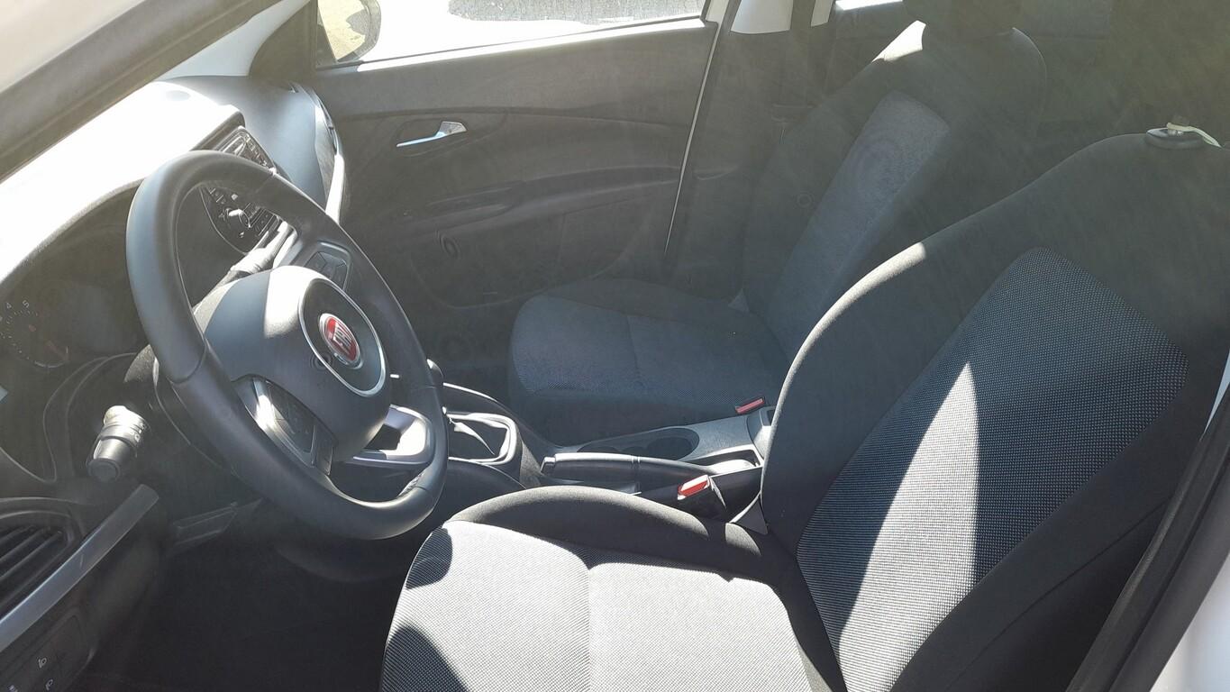 Fiat Tipo 1.4 95 Pop Tempomat PDC Klimaanlage LM17Z