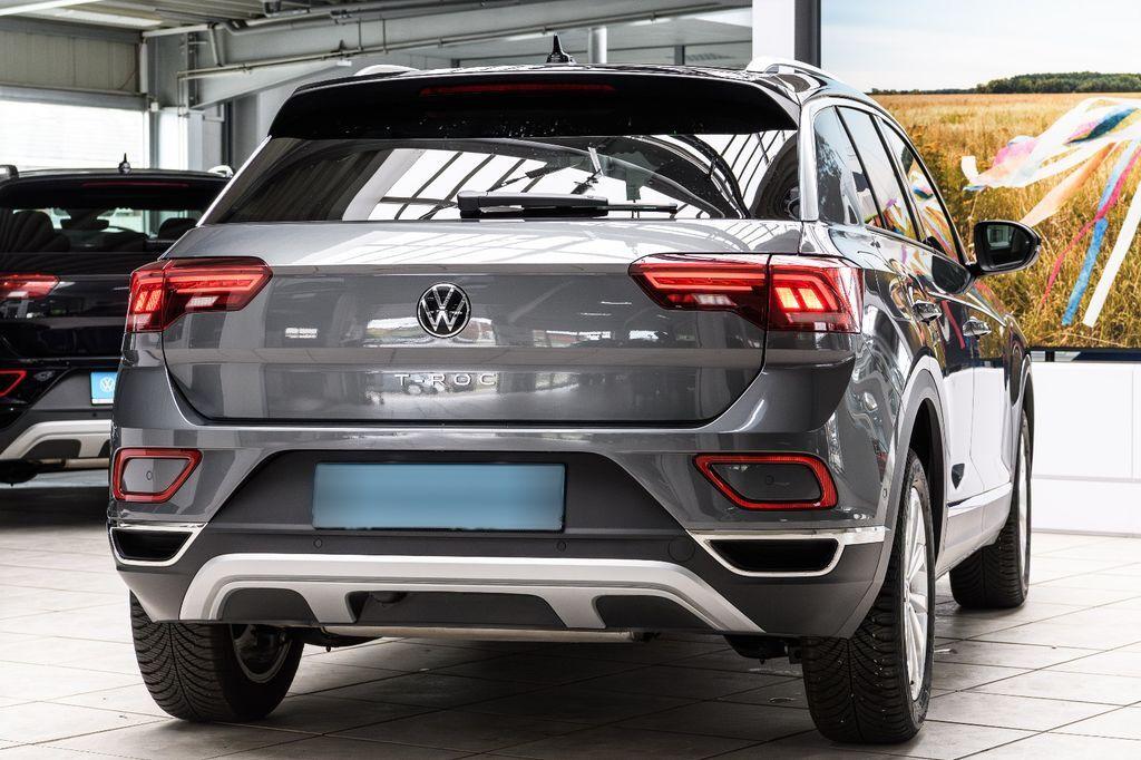 Volkswagen T-Roc Style 1.5 TSI DSG LED+AHK+NAVI+ACC+SHZ+APP