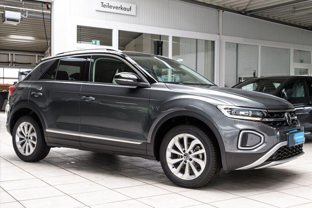 Volkswagen T-Roc Style 1.5 TSI DSG LED+AHK+NAVI+ACC+SHZ+APP
