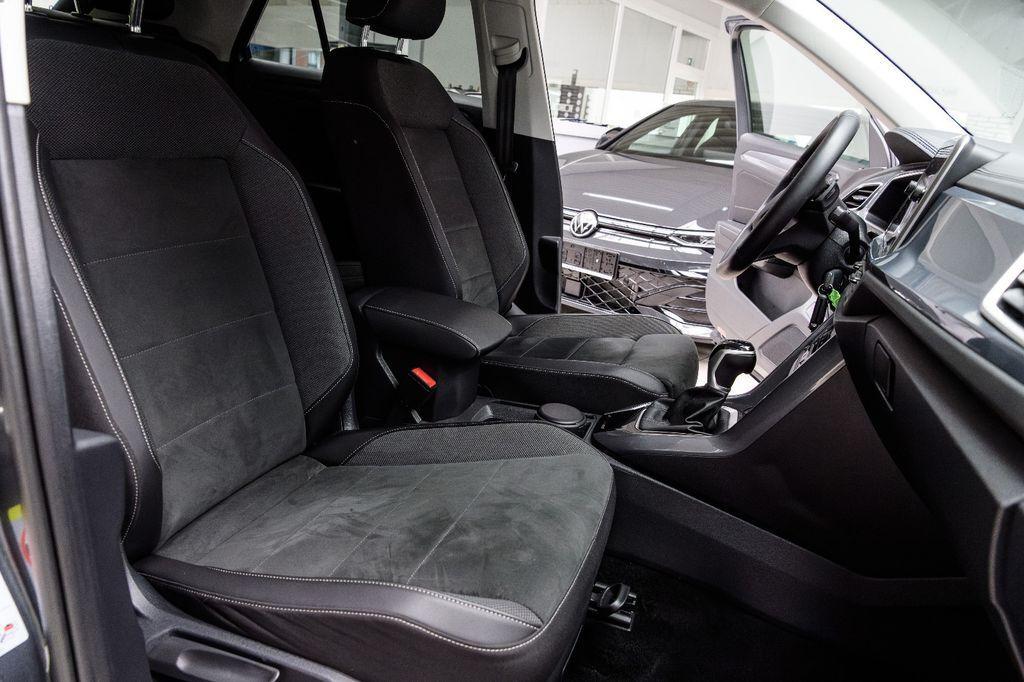 Volkswagen T-Roc Style 1.5 TSI DSG LED+AHK+NAVI+ACC+SHZ+APP