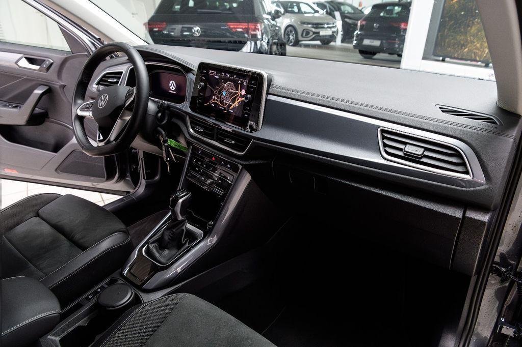 Volkswagen T-Roc Style 1.5 TSI DSG LED+AHK+NAVI+ACC+SHZ+APP