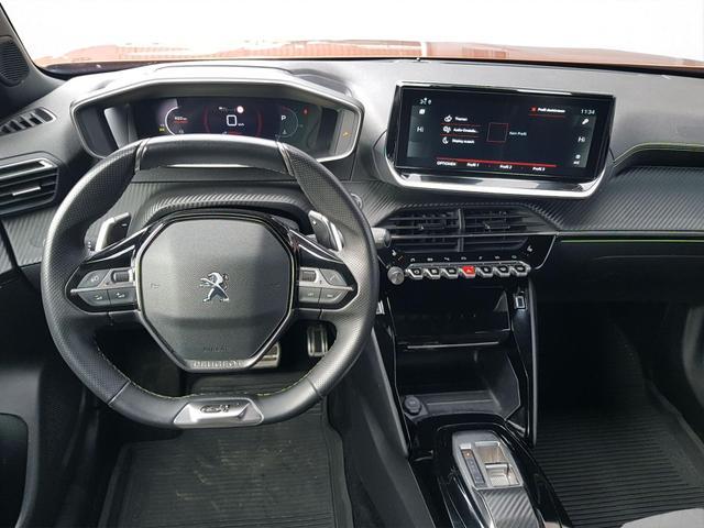 Peugeot 2008 GT 1,2 Automatik 96KW/130PS Navi, SHZ, K...