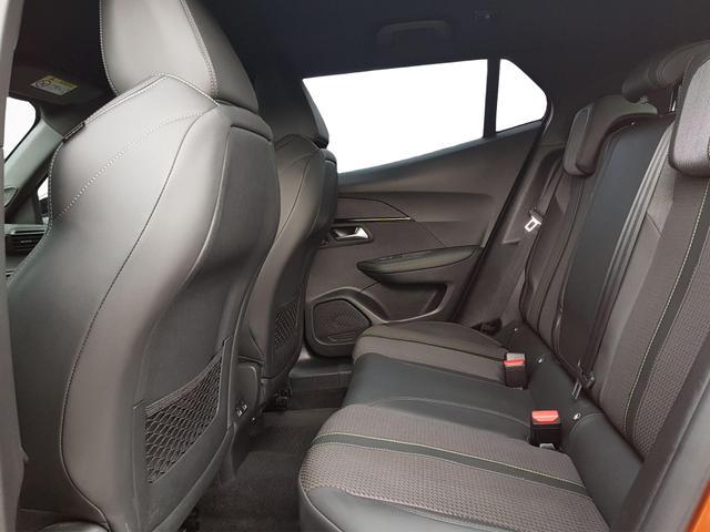 Peugeot 2008 GT 1,2 Automatik 96KW/130PS Navi, SHZ, K...