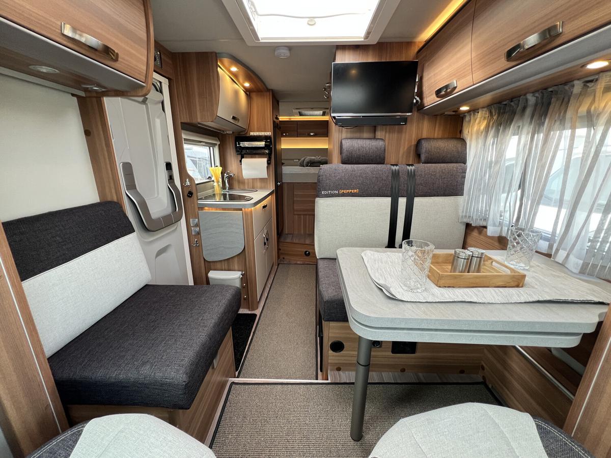 Weinsberg Andere Pepper+Markise+Lithium+Solar+TV