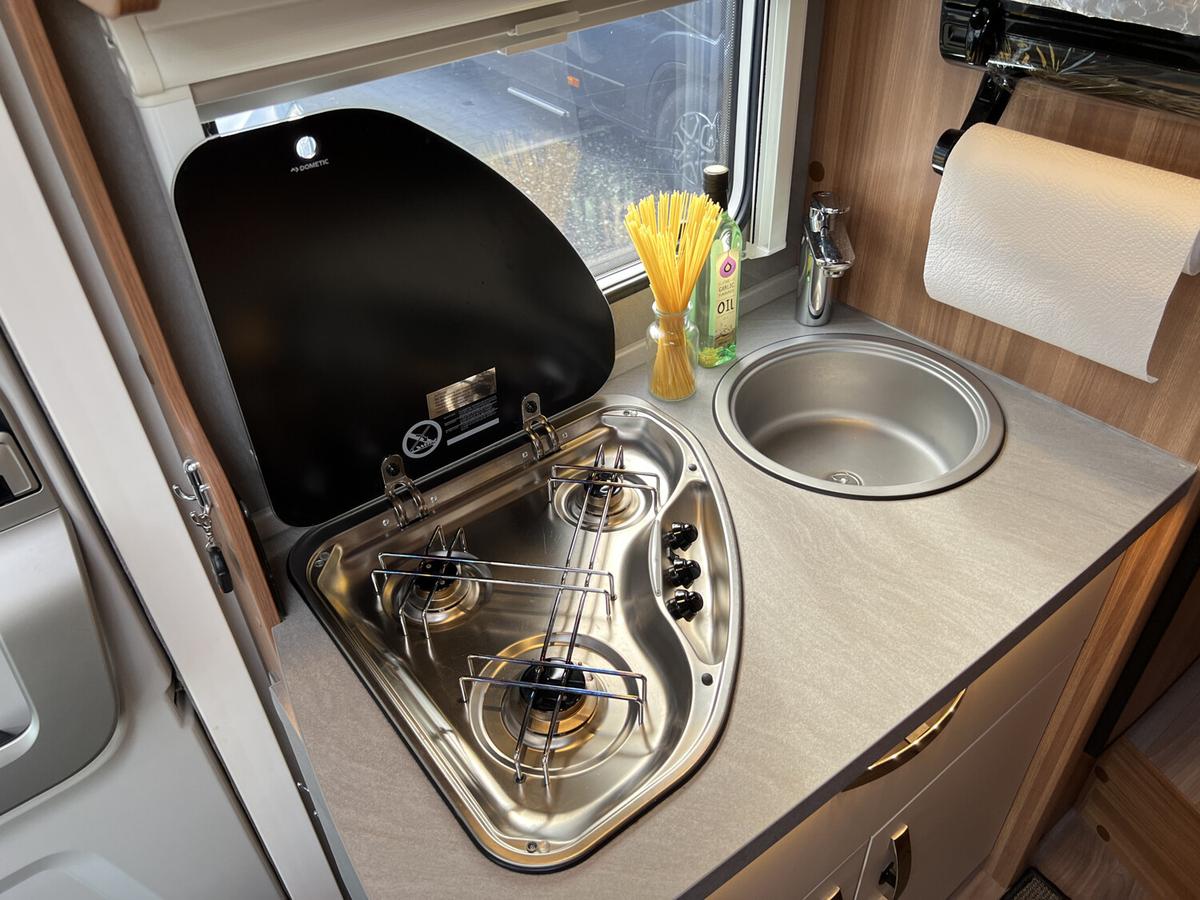 Weinsberg Andere Pepper+Markise+Lithium+Solar+TV