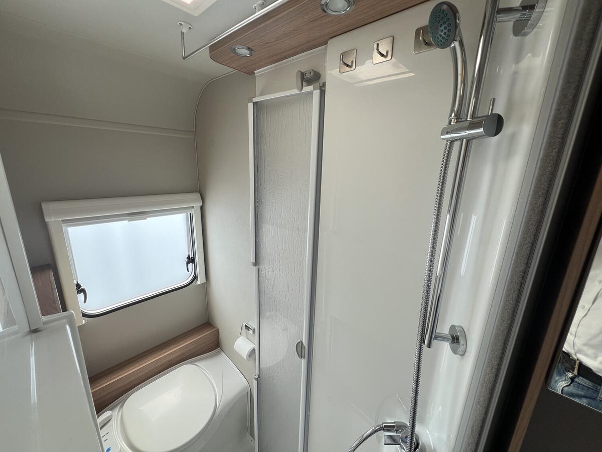 Weinsberg CaraCompact 600 MF Pepper+Safety+AHK+Markise+TV