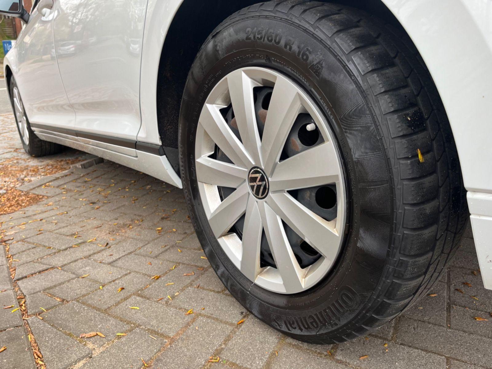 Volkswagen Passat Variant NAVI*ACC*LED*KAMERA*LANE*SHZ