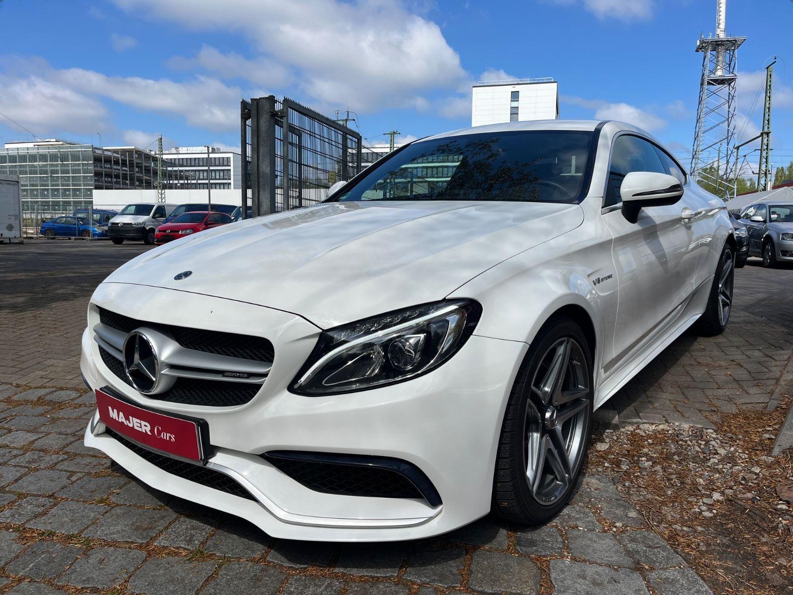 Mercedes-Benz C 63 AMG Coupe LED*CARPLAY*KAMERA*2.HAND