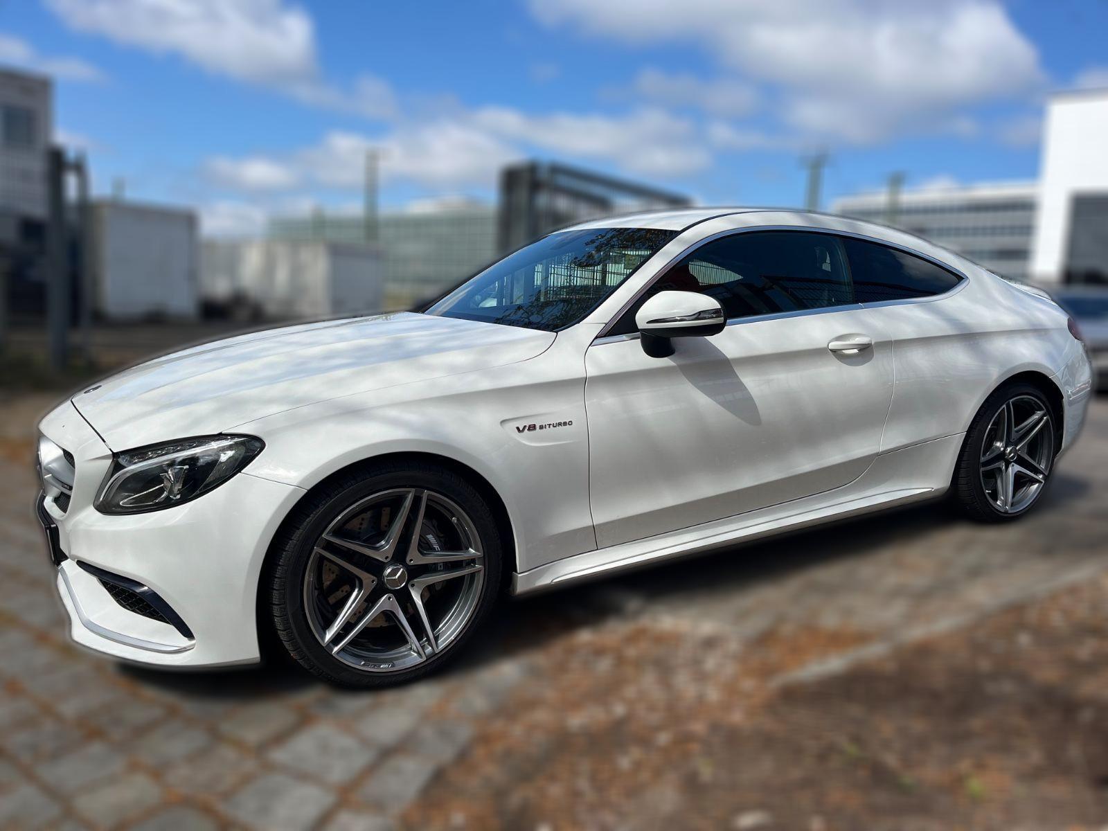 Mercedes-Benz C 63 AMG Coupe LED*CARPLAY*KAMERA*2.HAND