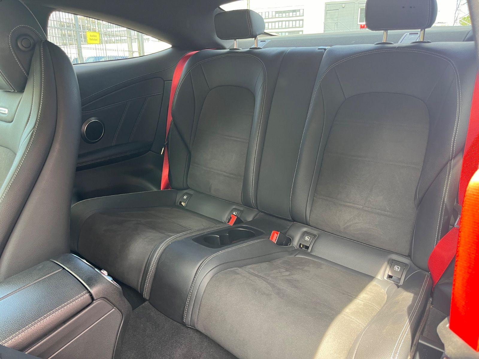 Mercedes-Benz C 63 AMG Coupe LED*CARPLAY*KAMERA*2.HAND