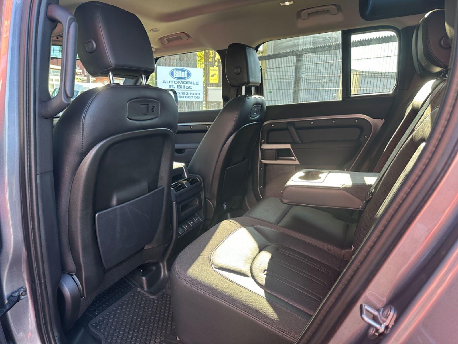 Land Rover Defender AWD*LED*AHK*STHZ*NEUWERTIG