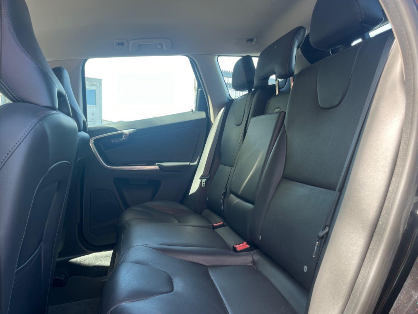 Volvo XC60 D4 Summum KAMERA*VOLLLEDER*XENON*MEMORY*