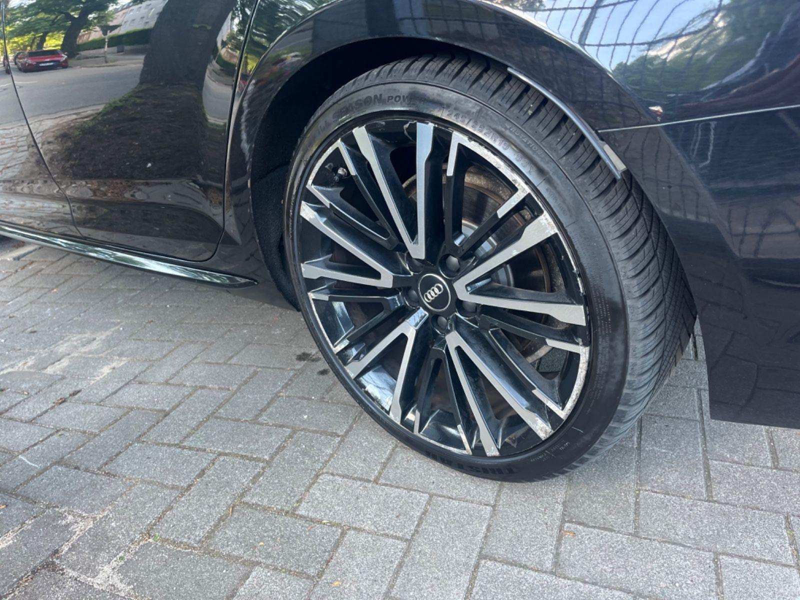 Audi A4 Avant 40 TFSI S-LINE*LED*PANORAMA*ALCANTARA*