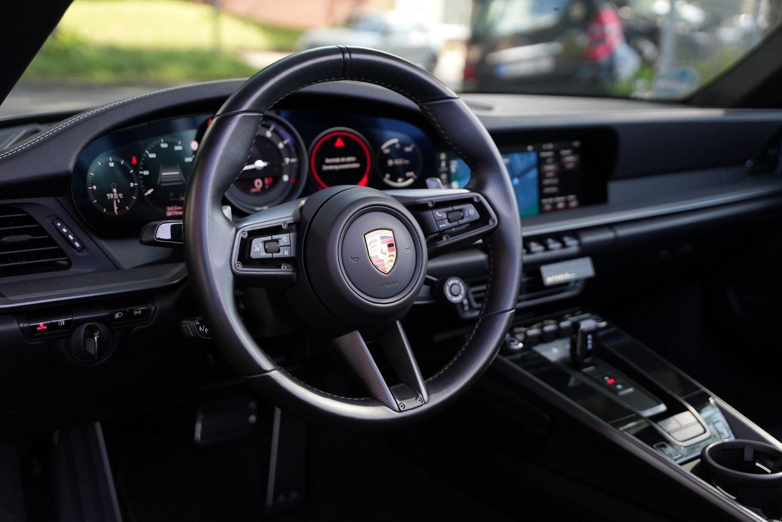 Porsche 992 911  Carrera 4S Cabriolet GTS*APPROVED*BOSE
