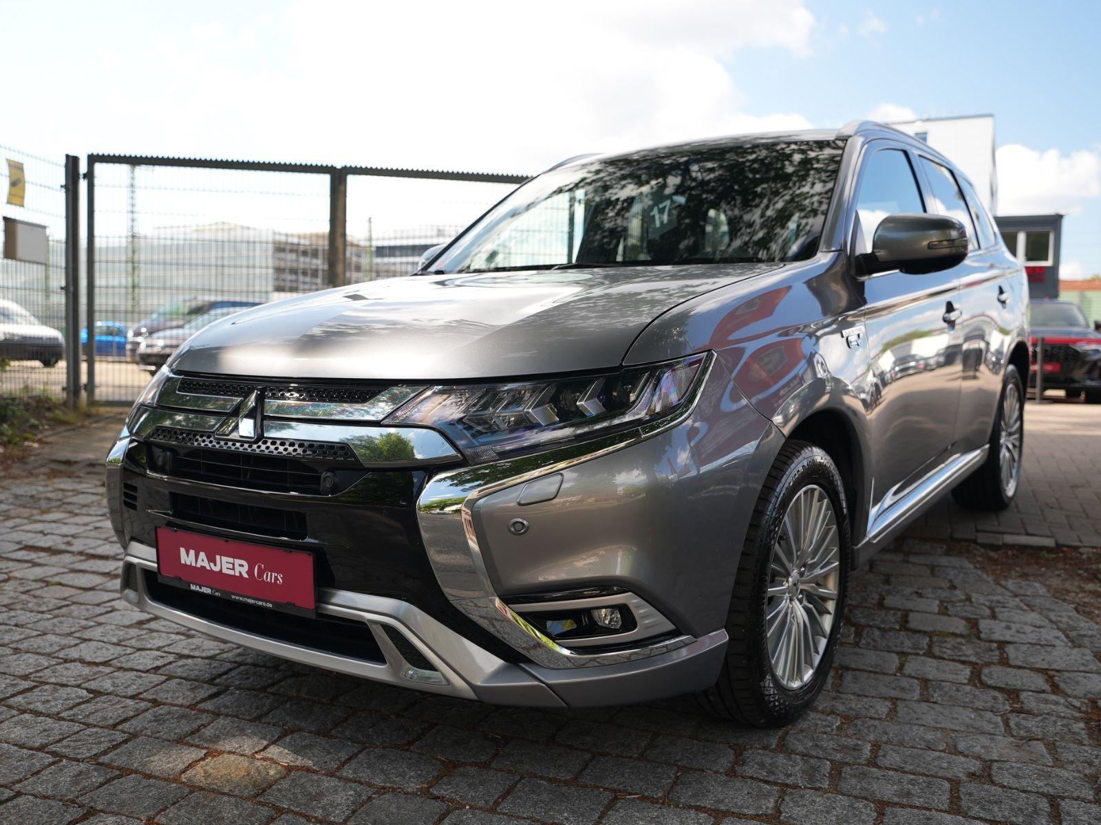 Mitsubishi Outlander PLUG-IN-HYBRID 4WD KEYLESS*STANDHZ