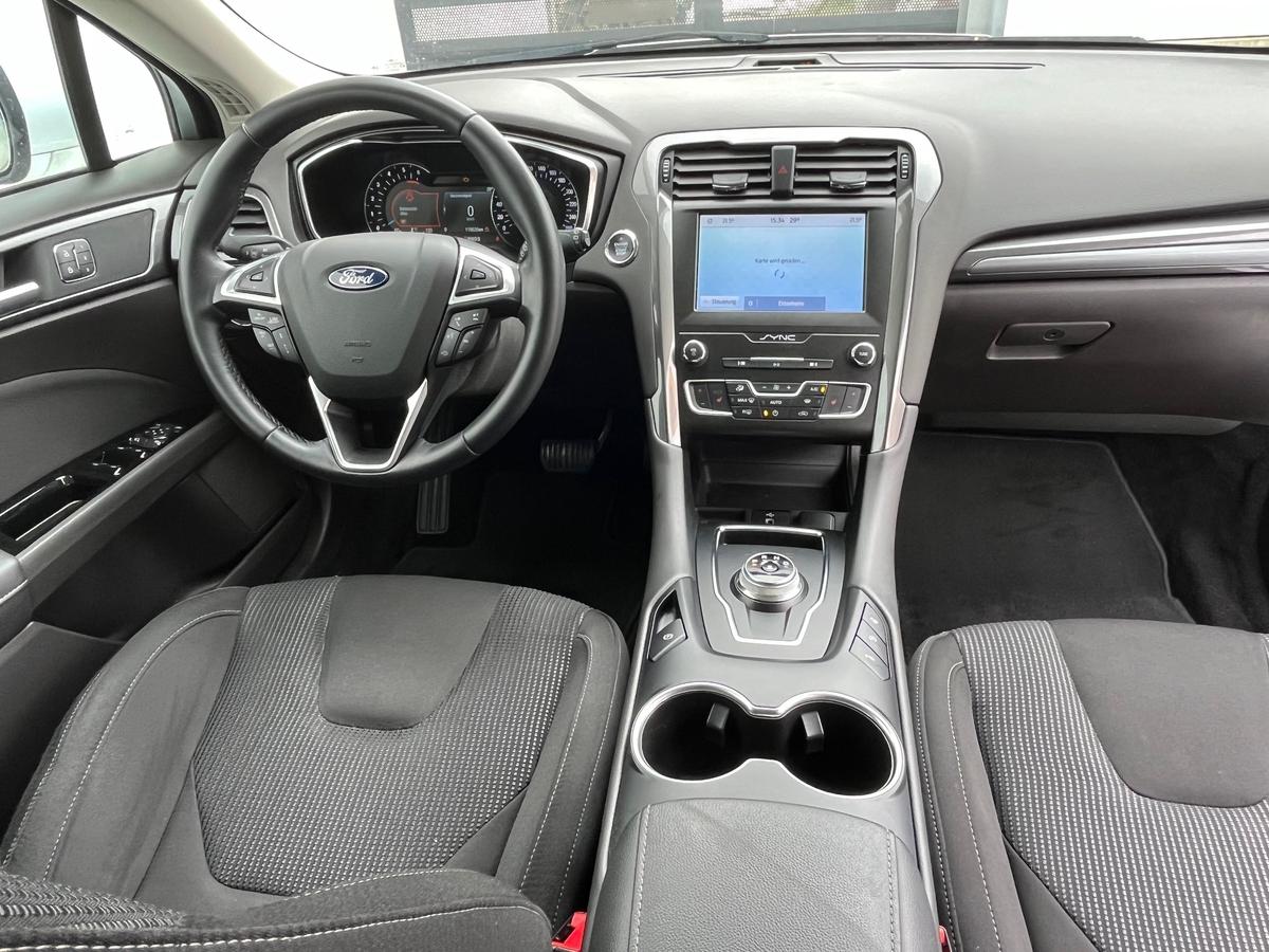 Ford Mondeo 2.0 EcoBlue Titanium Facelift  NAVI LED R-CAM
