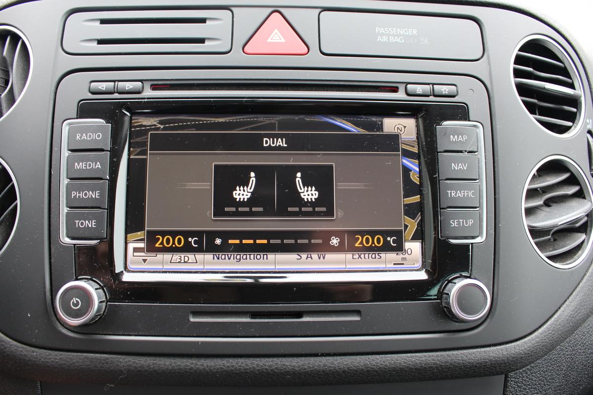 Volkswagen Golf Plus Golf VI Plus 2.0 TDI Highline *Xenon*Navi*SHZ*